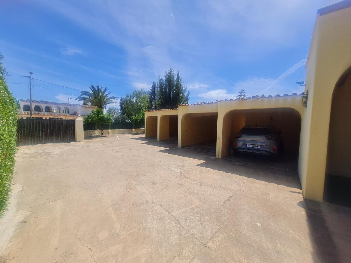Villa Paraiso - Naturism Optional Adults Only Porches  Exterior photo